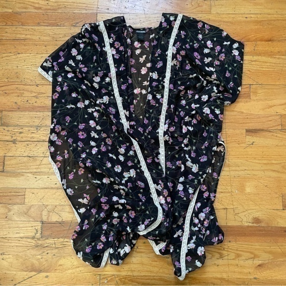 Steve Madden Floral Kimono One Size